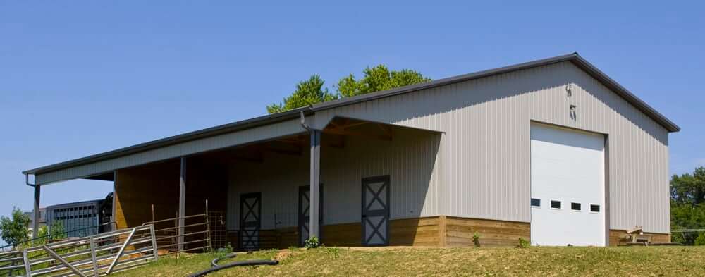 Jeremy A. Horse Barn built by Greiner Buildings Iowa and Illinois