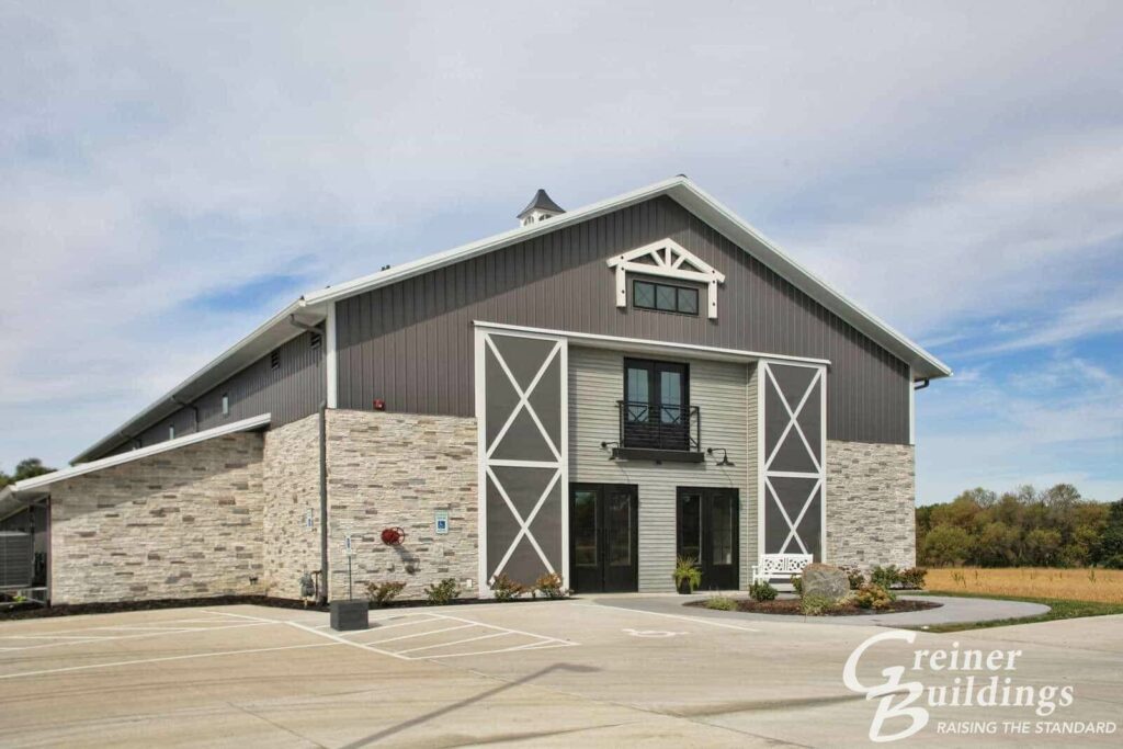 Post Frame Pole Barn Wedding Venue Cedar Rapids, Iowa Linn County Pole Barn