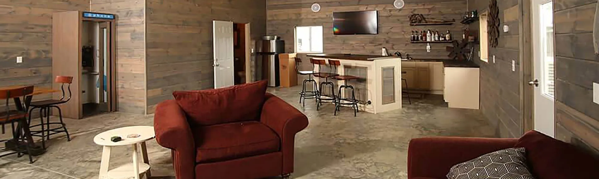 Top 7 Pole Barn Interior Ideas for 2021 | Greiner Buildings, image size:1920x576